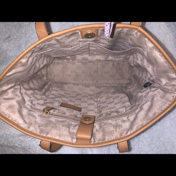 Michael Kors medium handbag - Picture 4 of 8